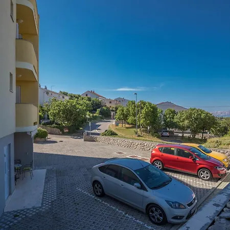 Apartment Jurica Klenovica