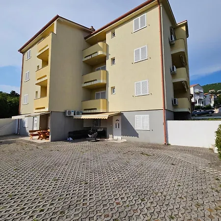Apartment Jurica *